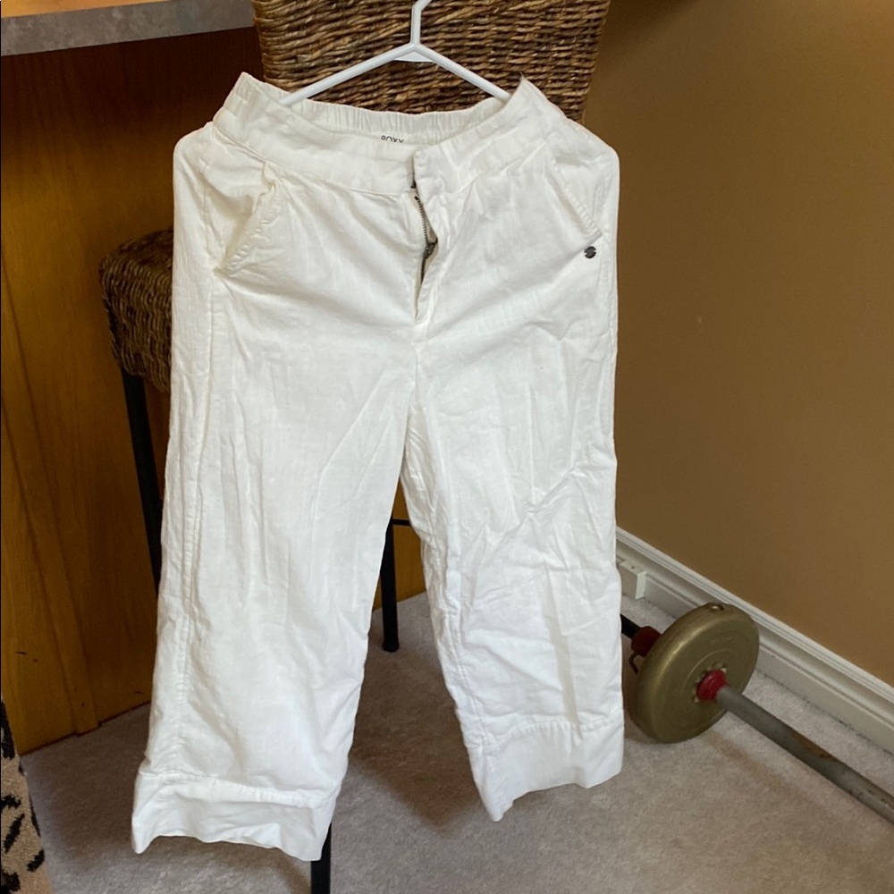 White Cropped Pants